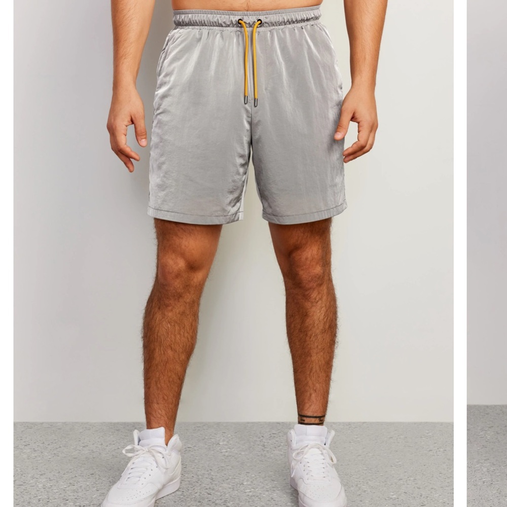 NEW Stori Amp Track Short in Gray